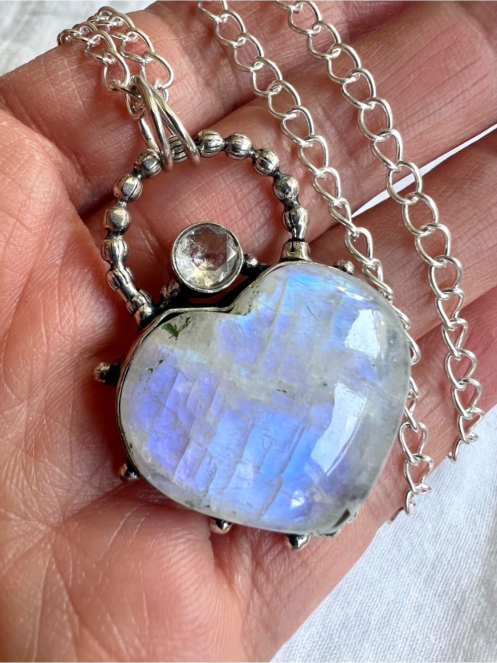 925 WOW WOW! Brilliant Blue Flash ❤️ Rainbow Moonstone Pendant Necklace